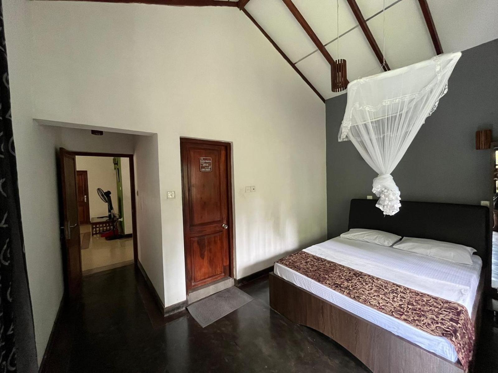 Апартаменты Rustic Mahaweli Канди Экстерьер фото